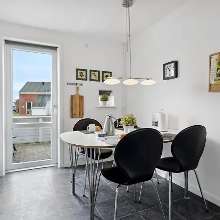 Apartment Aldora - 2-3km From The Sea In Western Jutland By Interhome