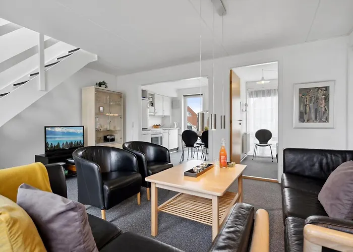 Aldora - 2-3km From The Sea By Interhome Apartman *