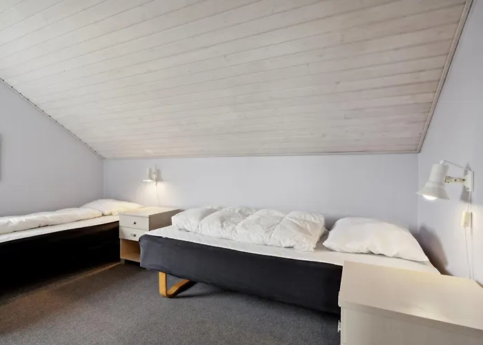 아파트 Aldora - 2-3km From The Sea By Interhome *